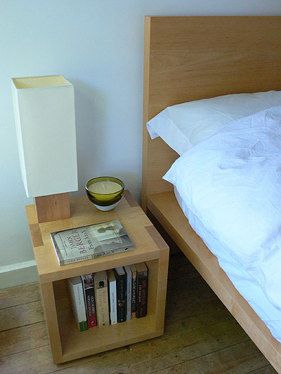 Bed and side unit - /media/images/Web-bed-side_.jpg